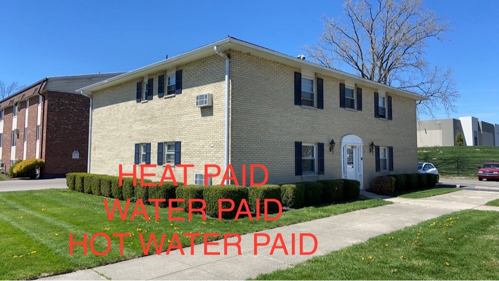 111-1 Imperial Ct. - Vandalia (Heat/Water PAID)